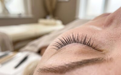 Lash lift i Horsens – naturligt løft, farve og lang holdbarhed (book tid)