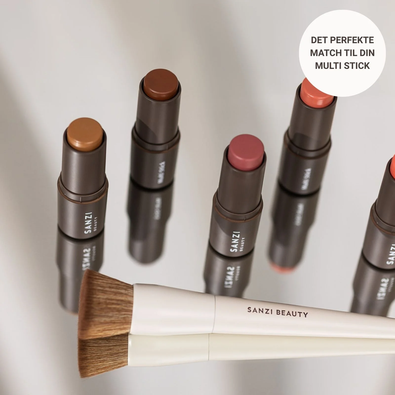 SANZI BEAUTY - FLAT BUFFER BRUSH 07 - Billede 3